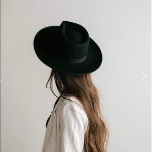 Gigi Pip Monroe rancher hat